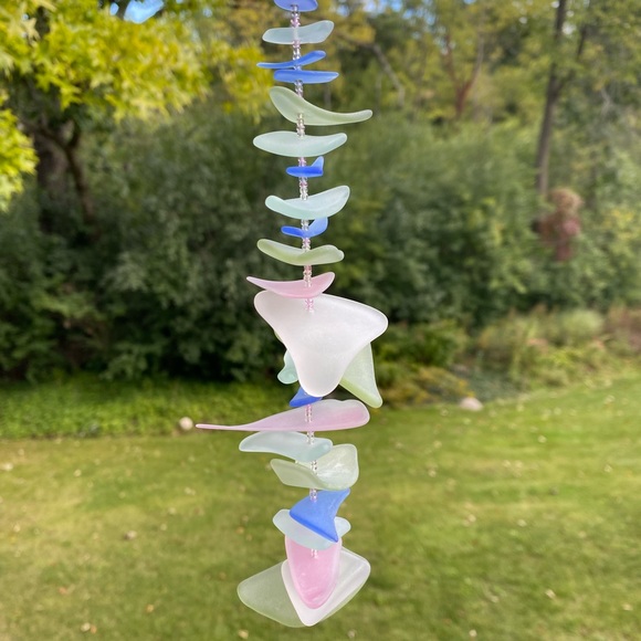 Pastel Sea glass suncatcher sun catcher window wall hanging 8” long - Picture 2 of 3